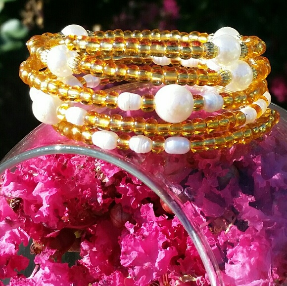 Bracelets - Picture 2 of 2